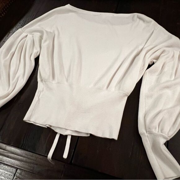EXPRESS Sweater White with Puffy Sleeves size XXS - Picture 6 of 8